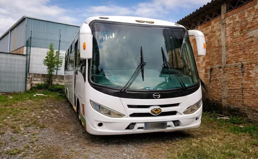 HINO 2018 miniatura 2