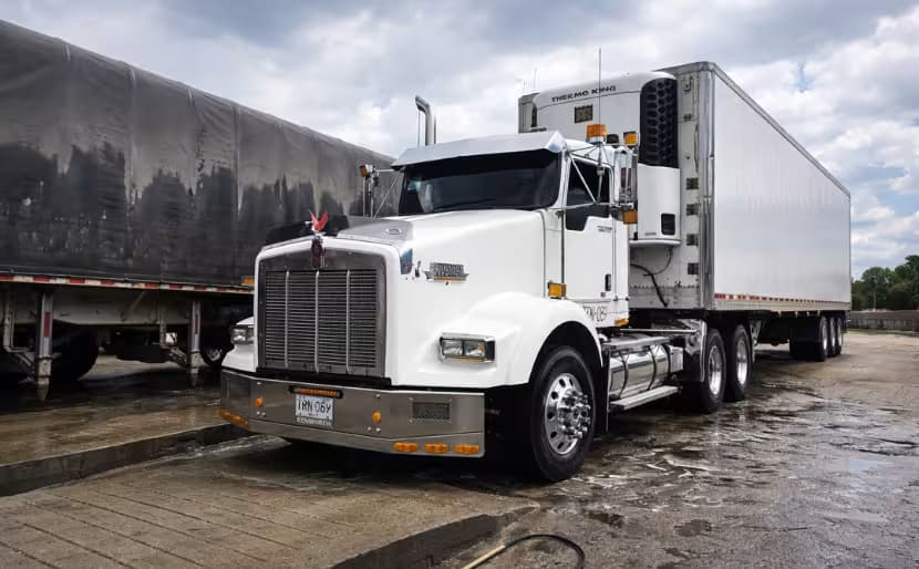 KENWORTH T800 2015