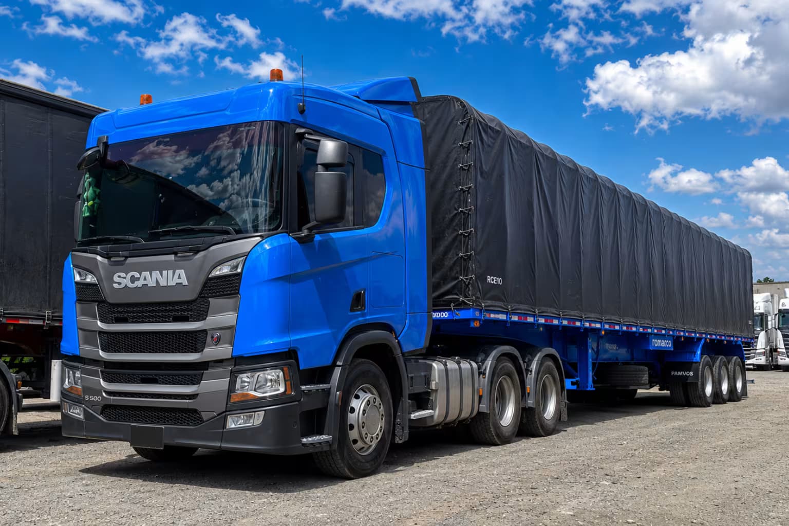 SCANIA 2023 AZUL