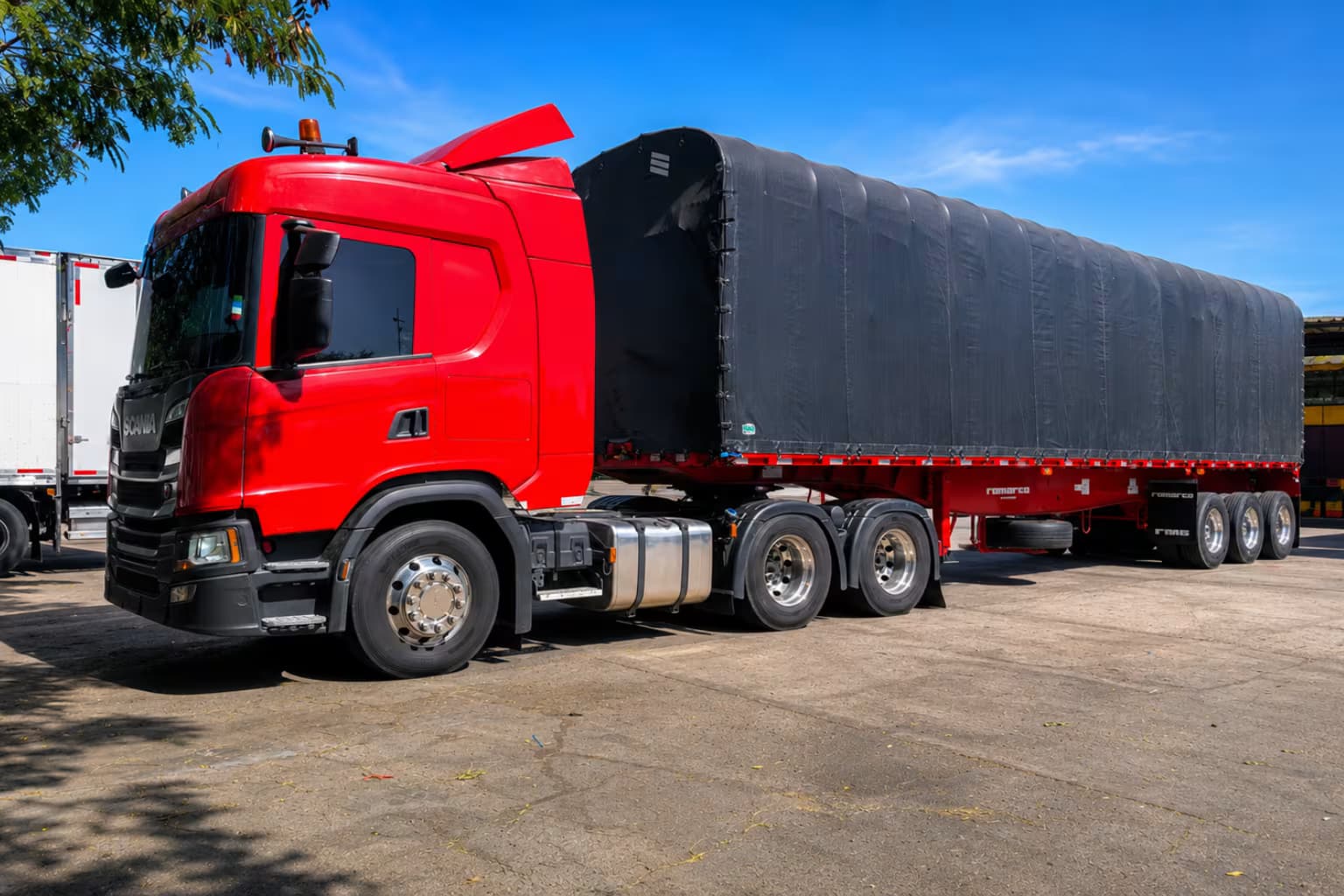 SCANIA 2023 ROJA