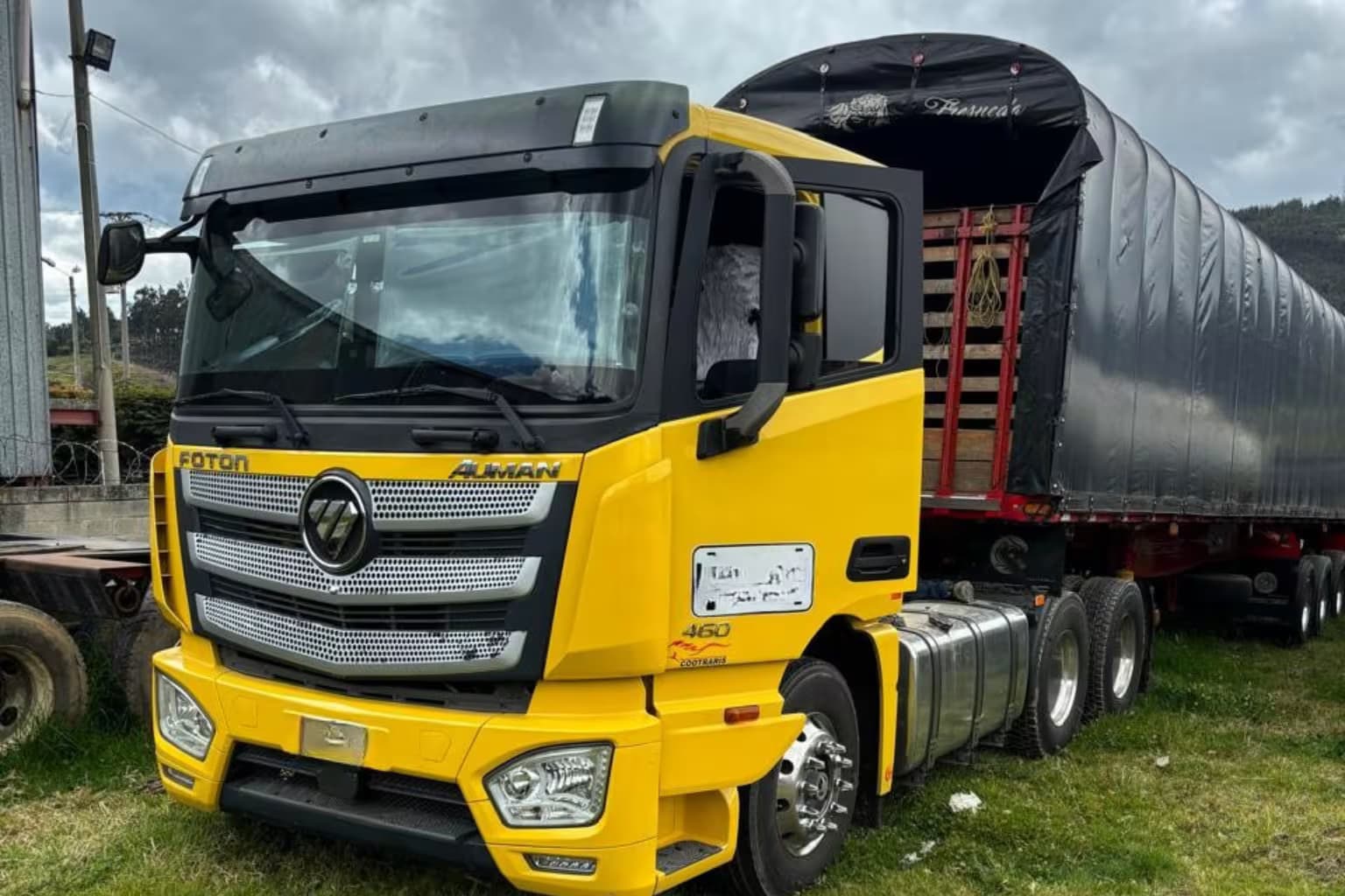 FOTON AUMAN 2024 miniatura 2