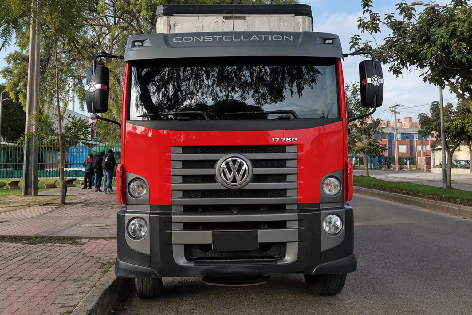 VOLKSWAGEN 2023 miniatura 2