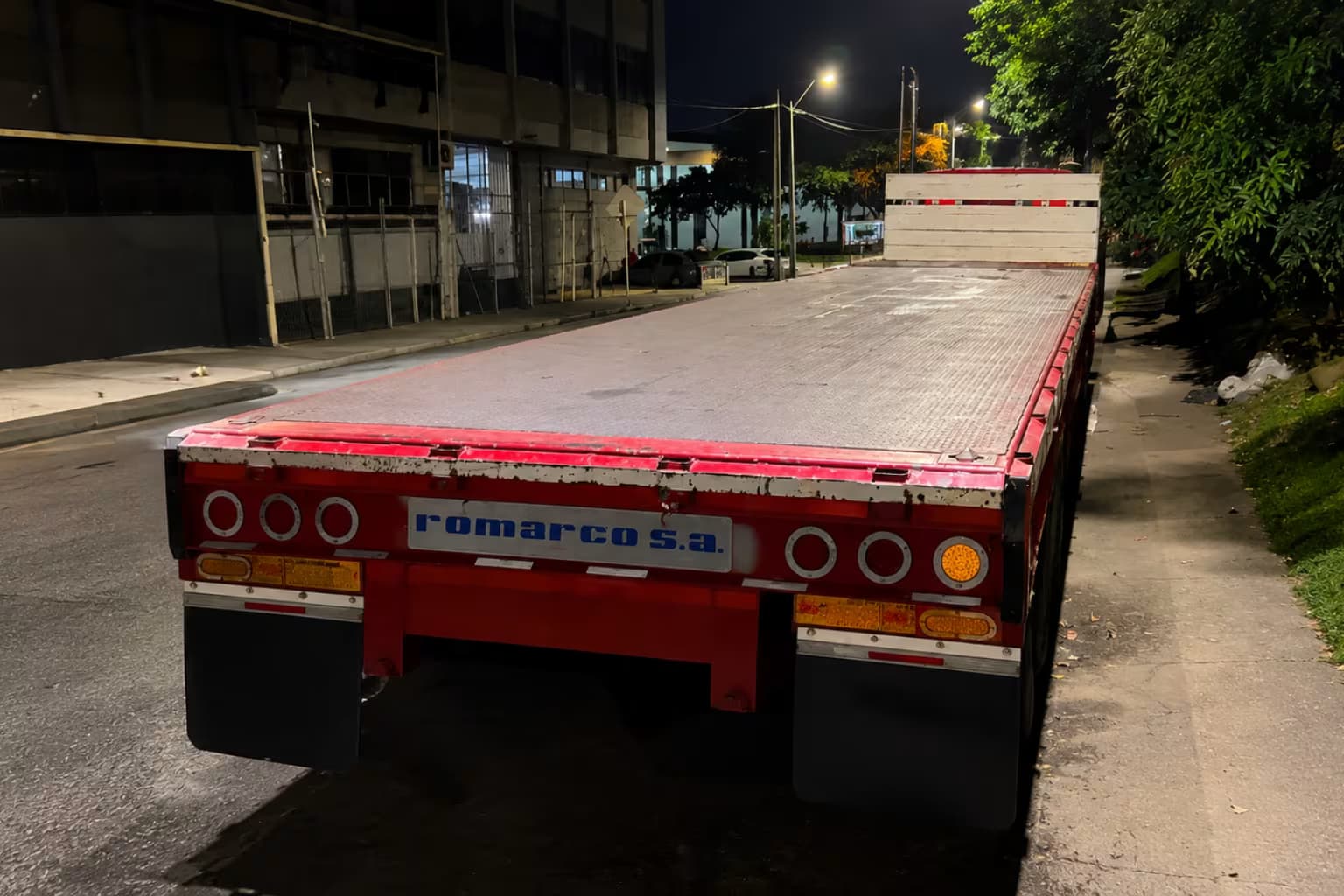 TRÁILER ROMARCO 2005
