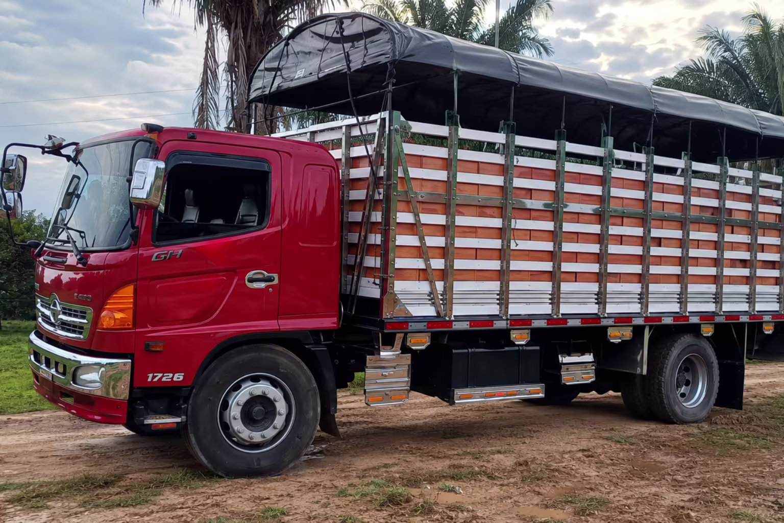 HINO GH 2020